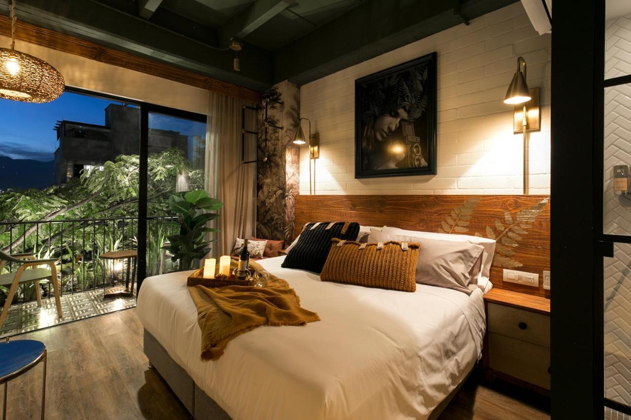King Room with Balcony